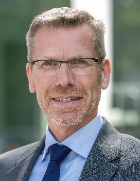VD Dr Steen Klysner har ordet Med 2018 års första halvår bakom oss har det blivit dags för mig att sammanfatta det andra kvartalet som återigen bjöd på flera spännande nyheter.