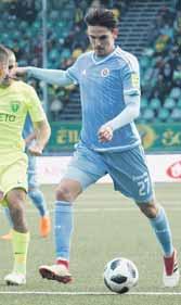 Ružomberok 31 10 10 11 36:35 40 Boj ešte o druhé miesto a prípadnú baráž TABUĽKA NADSTAVBY O UDRŽANIE SA 1. Nitra 31 10 12 9 28:27 42 2. Michalovce 31 11 8 12 34:32 41 3.