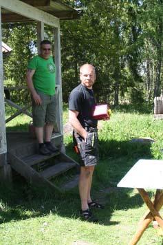 Gustav avtackas Första helgen i juni anordnade Smedby Scoutkår sin årliga brohajk. Trots namnet slog vi inte läger under bron utan vi höll till på Värsnäs i NSF:s stuga.