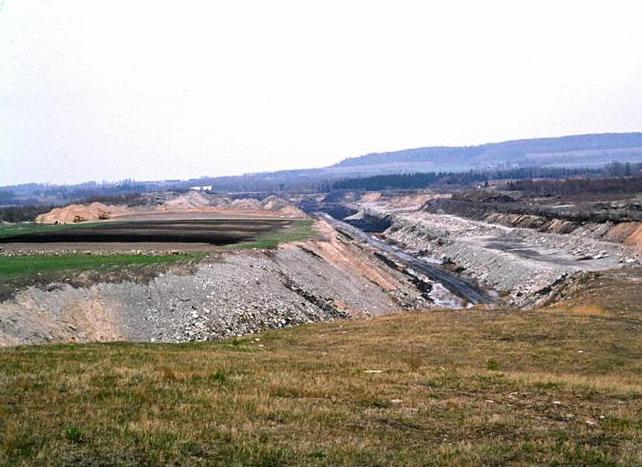 Ranstad dagbrott år 1978, innan restaureringen. Där, mellan år 1965 och år 1969, utvanns 210 ton uran.