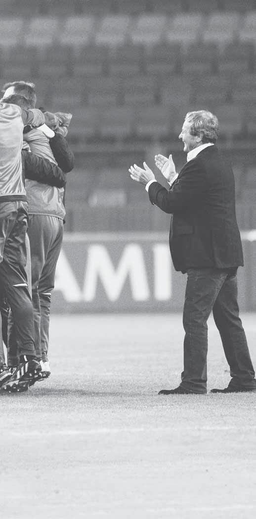 www.sport.sk FUTBAL 9 obloha WWW.SPORT.SK ša. V Bielorusku korunoval sériu excelentných výkonov Hamšík. Dôležité je, že sa chytili ďalší. Weiss dokonalou asistenciou.