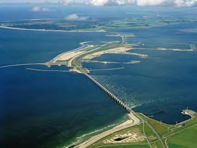 Betong med god beständighet Eastern Scheldt storm surge barrier Byggd 1980-1986 och öppnad 1986.