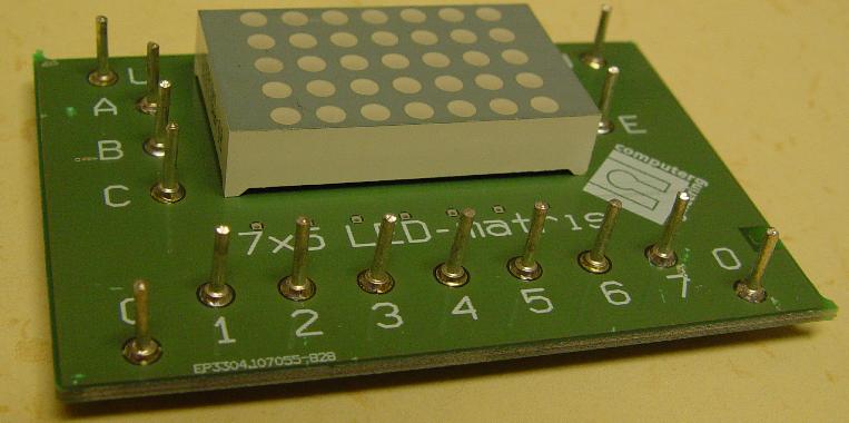 Matrismodul Datorteknik Datablad Matrismodul v0.1 Matrismodulen är en lysdiodsmatris med 5 rader om 7 lysdioder på varje rad. Vid varje tillfälle kan bara en rad tändas.