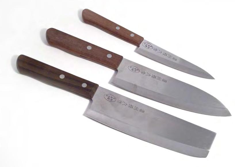 Nikko Western style Nikko serie är en knivserie med 7 modeller.
