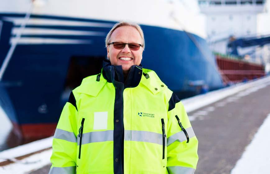 FÖR näringsliv och medborgare Pekka Piirainen, tillsynssamordnare Sjö- och luftfartsavdelningen, Norrköping. Samordnar möten och tillsynsarbete kring sjöfart.
