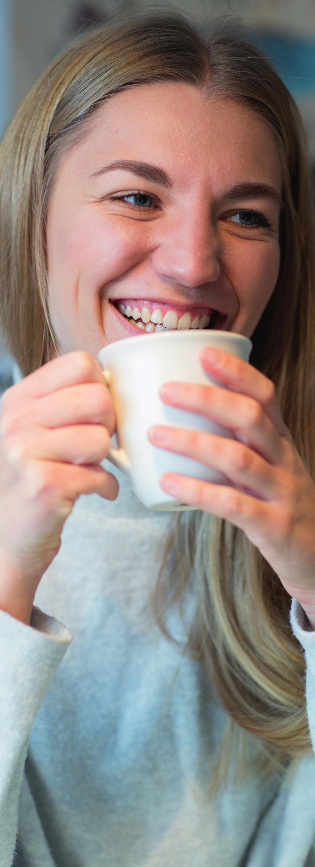 Om du behöver hjälp Felanmälan Om du behöver anmäla något fel i din lägenhet gör du det enklast på www.skebo.se. Logga in på Mina Sidor och registrera din felanmälan.