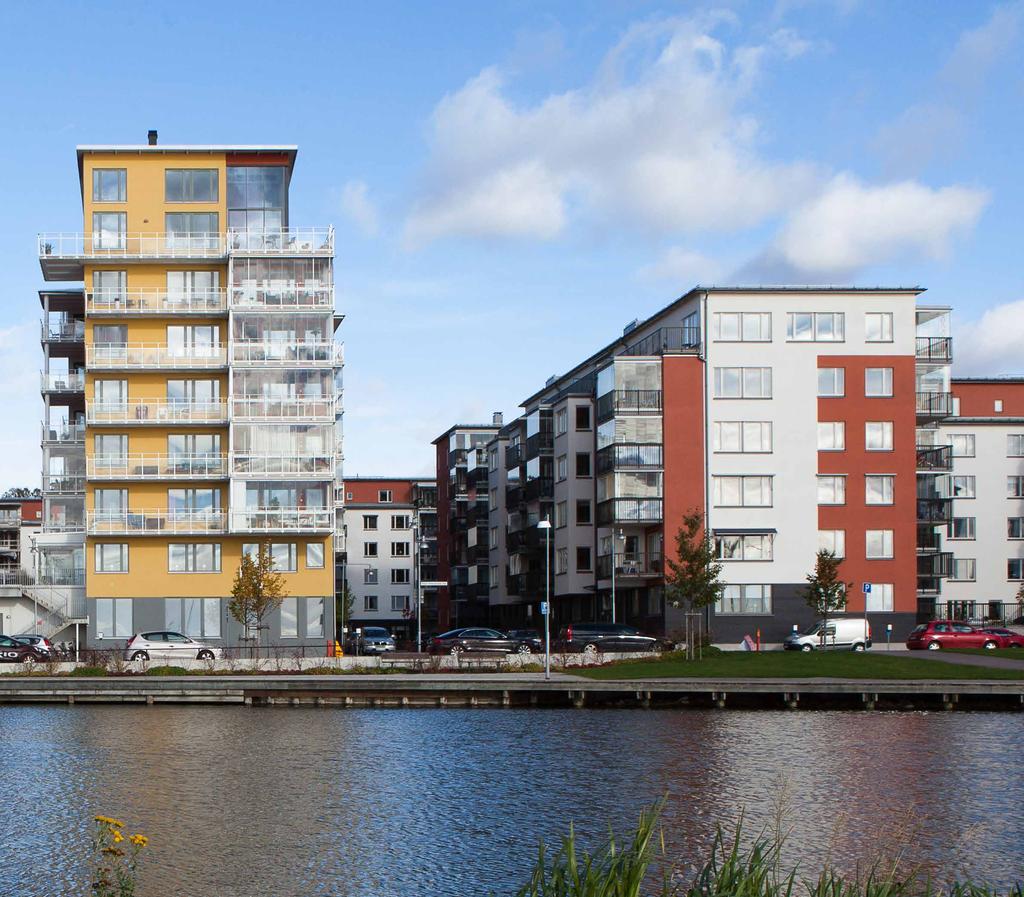 Moderna fasadsystem, traditionella putsbruk, ytputser och fasadfärger. Att hitta fuktsäkra putssystem har varit en stor utmaning för branschen under många år.