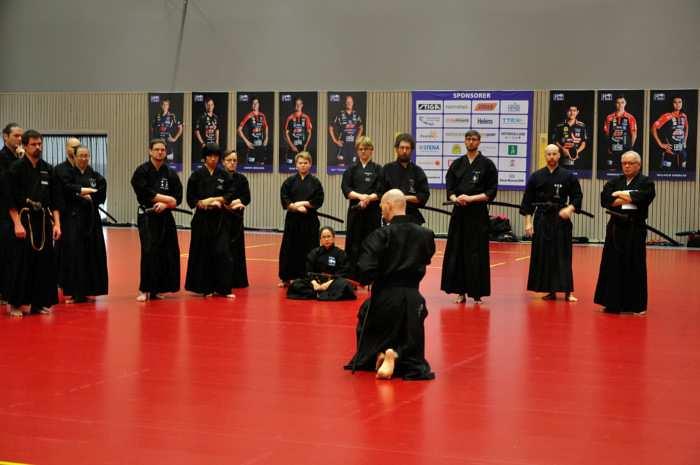 Sensei Lindgren i UKE NAGASHI