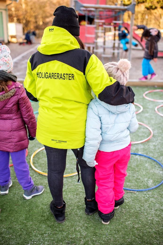 Förhållningssätt Så här är vi mot och med varandra För att vi alla ska känna oss trygga och trivas på Visättraskolan så är det viktigt att vi har ett gemensamt förhållningssätt i hur vi är mot och