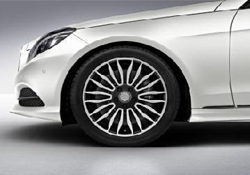 BlueTEC 4MATIC BlueTEC BlueTEC 4MATIC HYBRID 4MATIC 4MATIC S 4MATIC Lättmetallfälgar 48,3 cm (19") i 5-dubbelekerdesign R17 -- -- -- -- -- -- -- -- -- -- -- -- -- -- -- -- -- 24 500 Fram 8,5J x 19