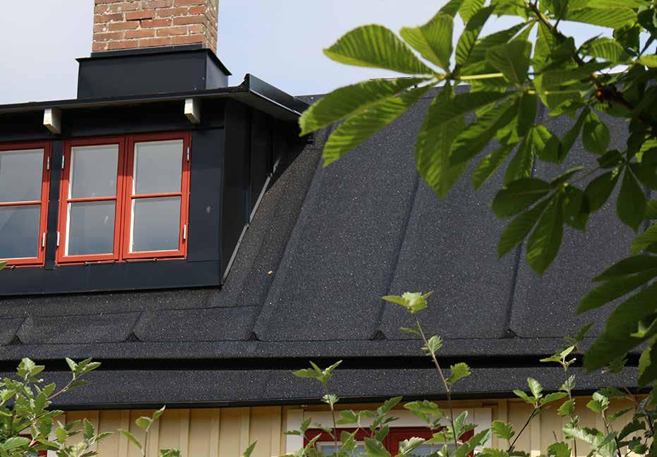 TREBOLIT LISTTAK En elegant lösning som passar de flesta byggnader Möjligheter till arkitektonisk frihet Lång livslängd Man säger ofta att listtaket upphöjer papptaket till något mer förfinat och