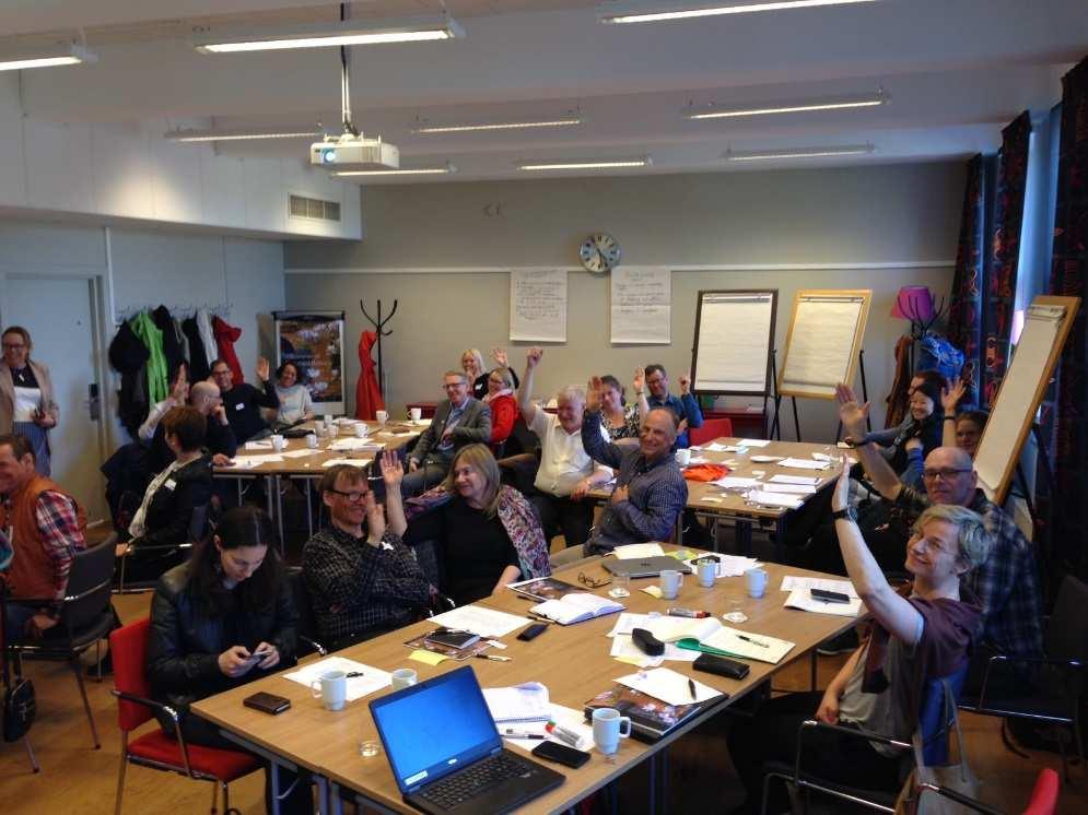Resultat & slutsatser: vad behövs? 1. Samordning och helhetssyn mellan sektorer/beslutsprocesser 2. Samebyars effektiva deltagande i tillståndsprövning och annan planering 3.