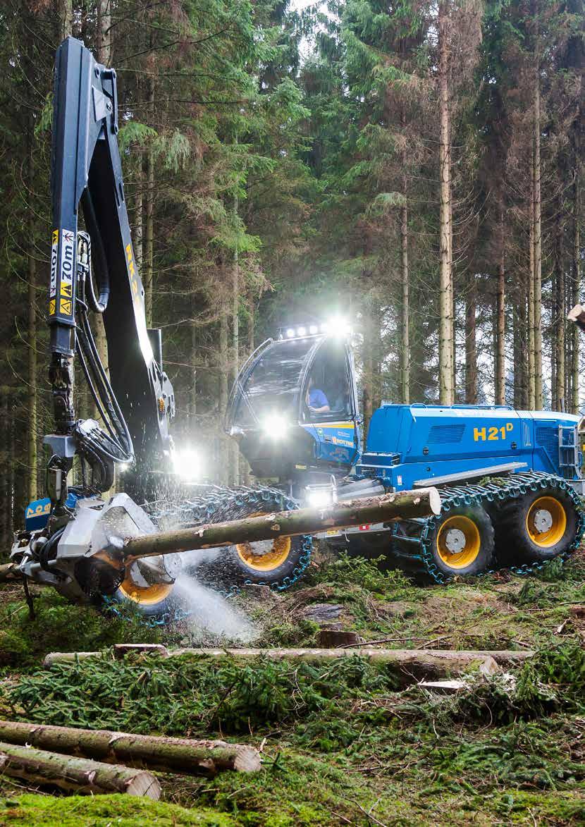 2017-SE1 FEM GODA SKÄL FÖR ATT VÄLJA EN ROTTNE-SKOTARE Ergonomi Din skogsmaskin är en din arbetsmiljö. Vi sätter förarens säkerhet och komfort i centrum.