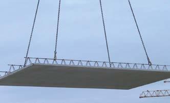 se Vid lossning på hög höjd behövs brygga, galgar eller likvärdigt. Se dokument Förebyggande av fallrisk vid lossning av betongelement på Svensk Betongs hemsida, www.svenskbetong.