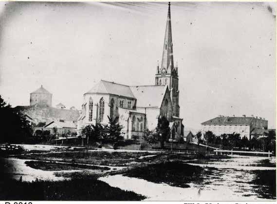 Särskilda beskrivningar: Hagakyrkan Hagakyrkan Hagakyrkan invigdes år 1859, uppförd efter ritningar av arkitekt Adolf Wilhelm Edelswärd.