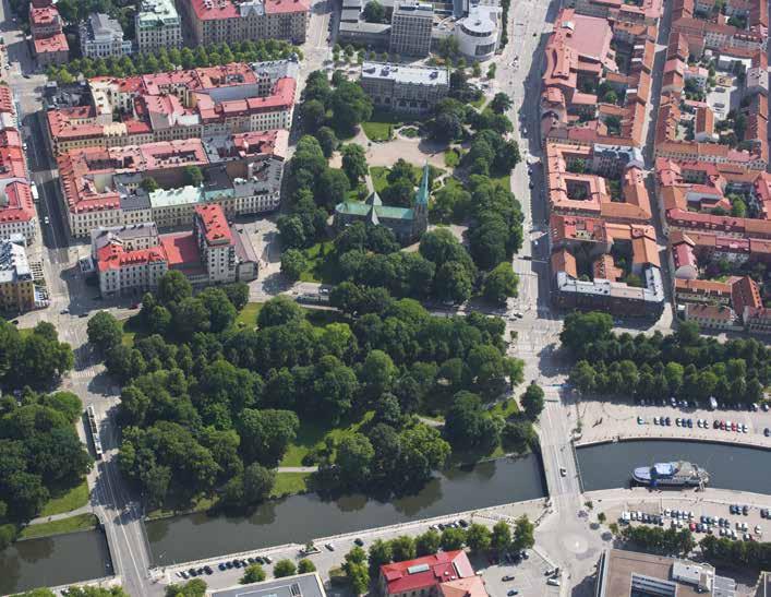 Inledning Centrala kulturmiljövärden Haga Kyrkoplan utgör sammantaget ett kulturhistoriskt mycket värdefullt och känsligt stadsrum. Nedan sammanfattas de mest centrala egenskaperna.