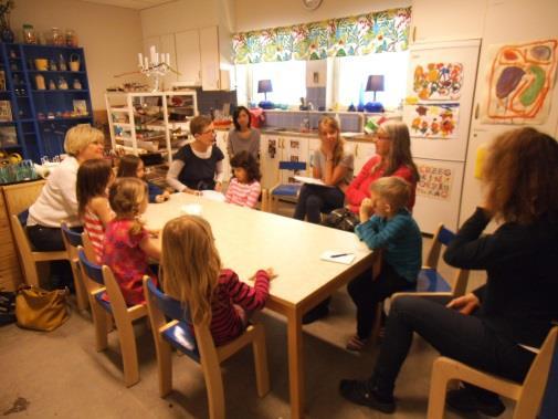 2.5 Samverkan med förskoleklassen, skolan och fritidshemmet När barnets övergång till de nya verksamheterna närmar sig har förskolan den särskilda uppgiften att finna former för att avrunda och