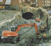 För att tunnelarbeten ska kunna utföras på ett för arbetsmiljön godtagbart sätt krävs att tunnlarna ventileras genom tunnelmynningar, arbetstunnlar eller ventilationsschakt.