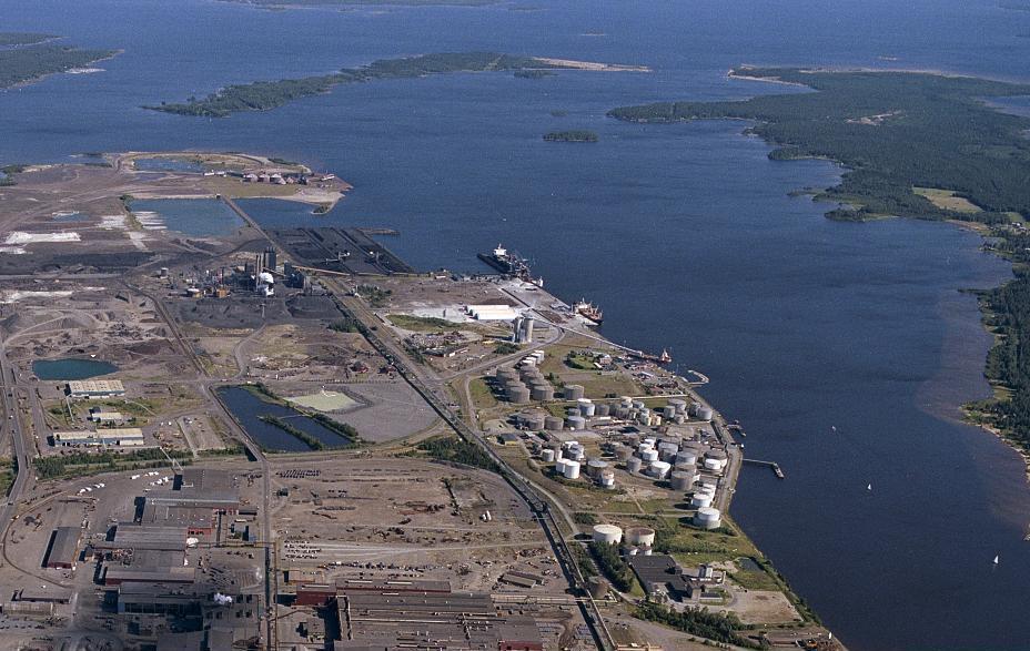 Nuvarande verksamhet i Luleå Hamn Sandskär (järnmalm) Victoria (kol,