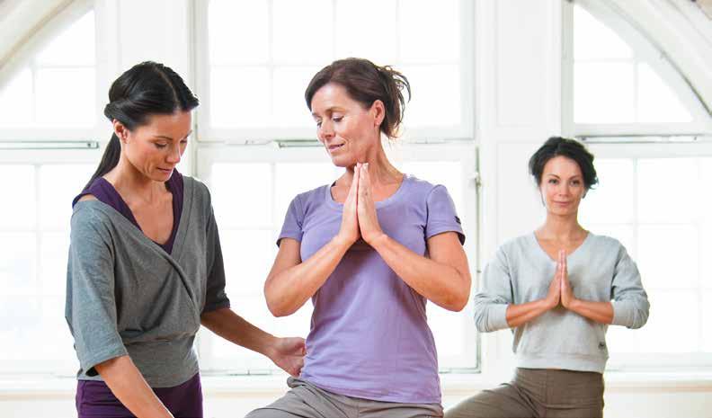Yoga och Qi Gong Få energi och minska din stress, yoga och Qi Gong sätter igång kroppens egen självläkande förmåga.