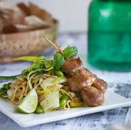 Vi har valt glutenfria nudlar som är gjorda på bovete och sötpotatis. Dessa nudlar passar perfekt till asiatiska rätter.