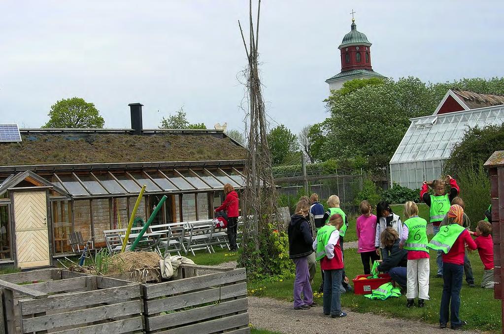 Utemiljöns betydelse för lärande, lek och hälsa Möjligheter för flera a; lära