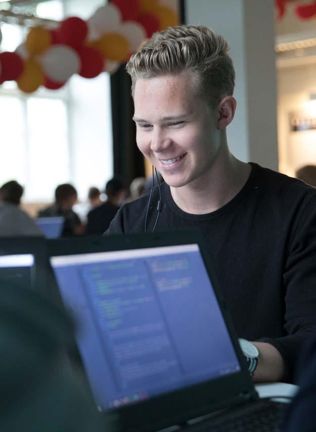 INBLICK GYMNASIESKOLAN Att ha stenkoll på varje elevs kunskapsutveckling är en av nycklarna som skapat framgång på IT-Gymnasiet Göteborg.