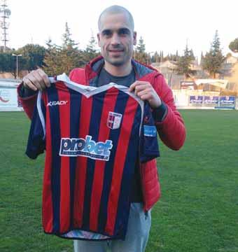 slovenskú reprezentáciu a jeden gól, sa stal posilou talianskeho treťoligistu US Vibonese Calcio.