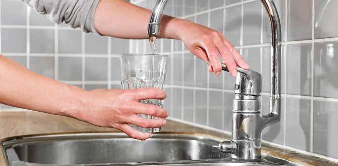 Handlingsplan för cirkulär ekonomi, Nytt avfallspaket med förslag på revideringar av sex direktiv på avfallsområdet. Handlingsplanen är färdigförhandlad och slutsatserna är relativt bra.