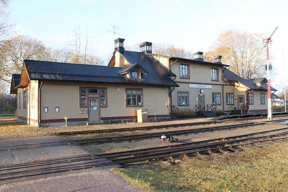 LAGSKYDD Jädraås stationshus ligger inom Riksintresse för kulturmiljövården, X 704, Jädraås-Tallås.