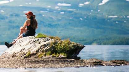 IN AND AROUND HEMAVAN NÄRLEDER HEMAVAN 2 Wander to wonder Wandering along this trail will take you to several beautiful spots in the surrounding area inspiring you to wonder about important issues