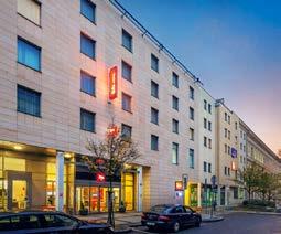 Praga CEHIA 215 Sunrise 3 Ibis Wenceslass Square 3 MIC DEJUN MIC DEJUN Având o locație centrală în Praga, la 400 m de stația de metrou IP Pavlova și la 700 m de Piața Wenceslas.