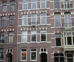 230 OLANDA Amsterdam King's Court 3 NL District Leidseplan 3 MIC DEJUN MIC DEJUN Hotelul se mândreşte cu locatia sa din Amsterdam, aproape de staţia de metrou Postjesweg.