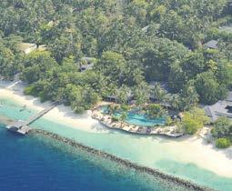 254 MALDIVE Maldive The Barefoot Eco 4 Royal Island Resort 4 PENSIUNE COMPLETĂ DEMIPENSIUNE : Este situat pe malul oceanului, în Hanimaadhoo.
