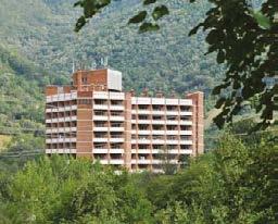 Unul dintre cele mai frumoase hoteluri din staţiunea Băile Herculane, care oferă servicii foarte bune. Hotelul se adresează turiștilor care își doresc odihnă, relaxare și tratament.