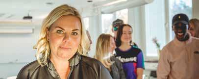 HANDELS- OCH ADMINISTRA- TIONSPROGRAMMET Handel och försäljning är en spännande och varierad bransch. Om du väljer att plugga på Handels- och administrationsprogrammet har du snart jobb i sikte.