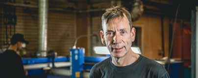 INDUSTRITEKNISKA PROGRAMMET Vill du ha ett praktiskt arbete? Då kan du välja att plugga på Industritekniska programmet.