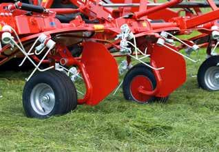 LELY SPLENDIMO LELY LOTUS Flexibla fingrar ger rena grödor Lotus-fingrarna är mycket flexibla tack vare den bakåtriktade vinkeln, det speciella materialet samt de fem spiralerna.