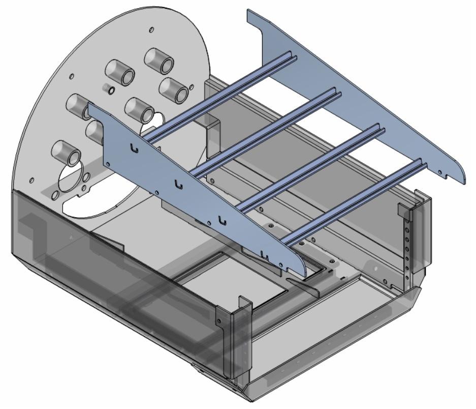 Installera brännkammarens front panel (värmesköld), använd M8x16mm bultar.