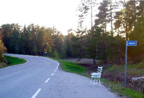 För CAA fortsätter hon ett pågående projekt som undersöker det fysiska mötet med keramiska föremål. Hon har tidigare uppmuntrat människor att röra vid och hålla föremålen.