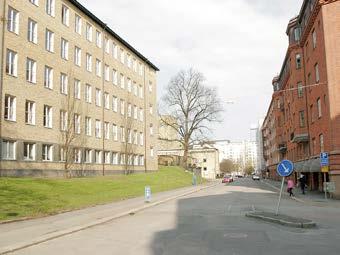 rödmålat trä.