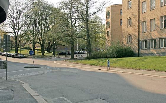 Sammantaget upplevs området kring korsningen Johannebergsgatan/Olof Wijksgatan och söderut mot Renströmsparken som ett lummigt och grönt stadsrum.