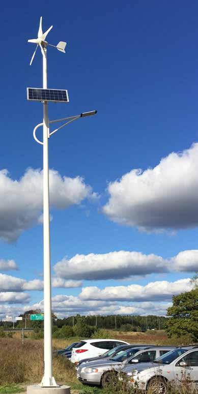 VISSTE DU ATT Vi i Norrköping har självförsörjande lyktstolpar? Den här står på pendlarparkeringen i Ringeby och den drivs av både vind- och solenergi.