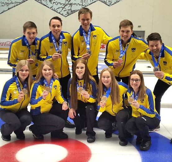 Efter en semifinal där de förlorade mot Kanada med 4-7 kom tjejerna igen och vann över Schweiz med 6-3 i bronsmatchen. Vinteruniversiaden är studentidrottens motsvarighet till olympiska spel.