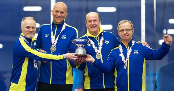 TÄVLING SM-TÄVLINGAR 2016-2017 Under säsongen 2016-2017 administrerade Svenska Curlingförbundet SM-tävlingar för damer, herrar och rullstolscurling vid SM i Jönköping, Junior SM i Karlstad, SM