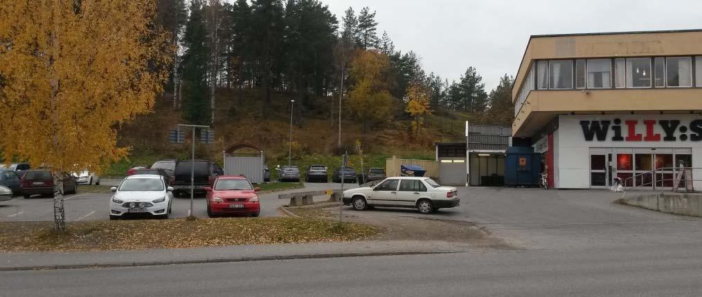 Varumottagning Varuhanteringen vid butiklokalen är idag inte tillfredsställande, både ur arbetsmiljösynpunkt och ur trafiksäkerhetsynpunkt.