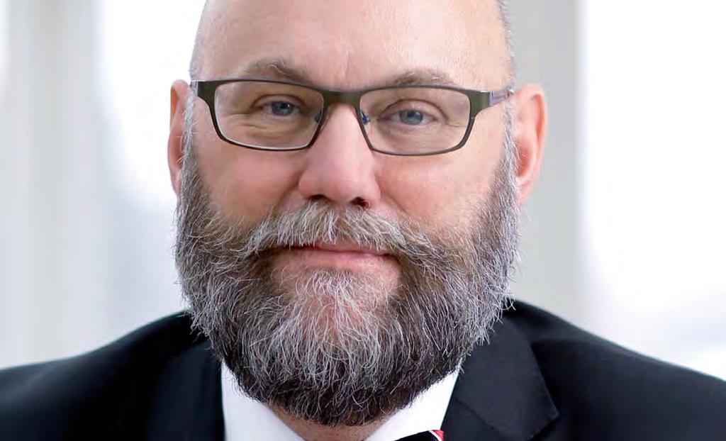 ANGELÄGET 1 2018 25 FOTO PETTER KARLBERG/RIKSBANKEN Årets Örnbergpristagare Hederspriset till Victor Örnbergs minne tilldelas i år Michael Lundholm, Vällingby, som nominerats av Genealogiska