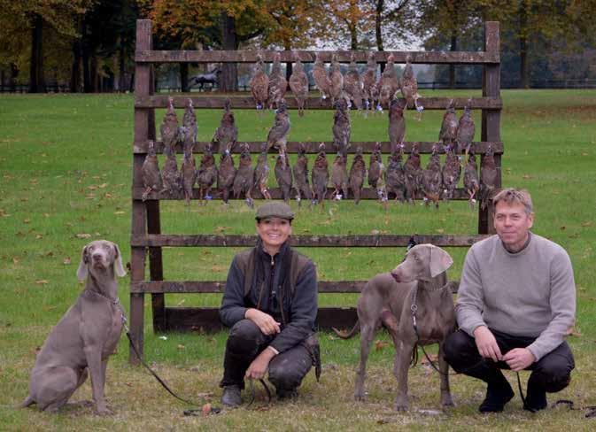 Kadi och Torbjörn med Thelma och Luke på rapphönsjakt i Frankrike 2016. Foto: Ton Wouters Intervju med Snaiper s kennel I detta nummer intervjuar vi Snaiper s kennel.