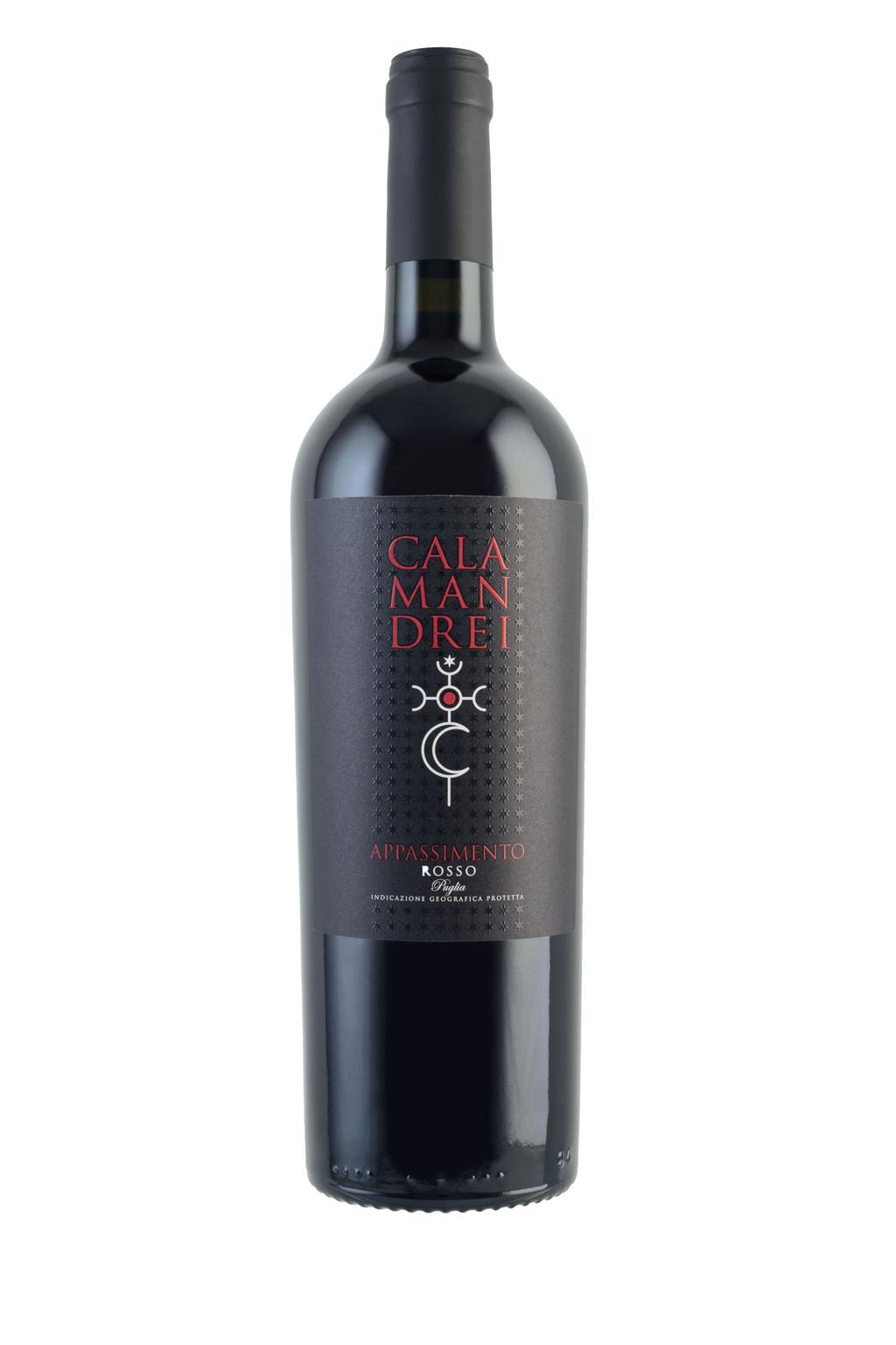 Sud Vini Calamandrei Appassimento 2016 Puglia, Italien Stor och generös doft med toner av mörka körsbär, choklad, örter och kaffe.