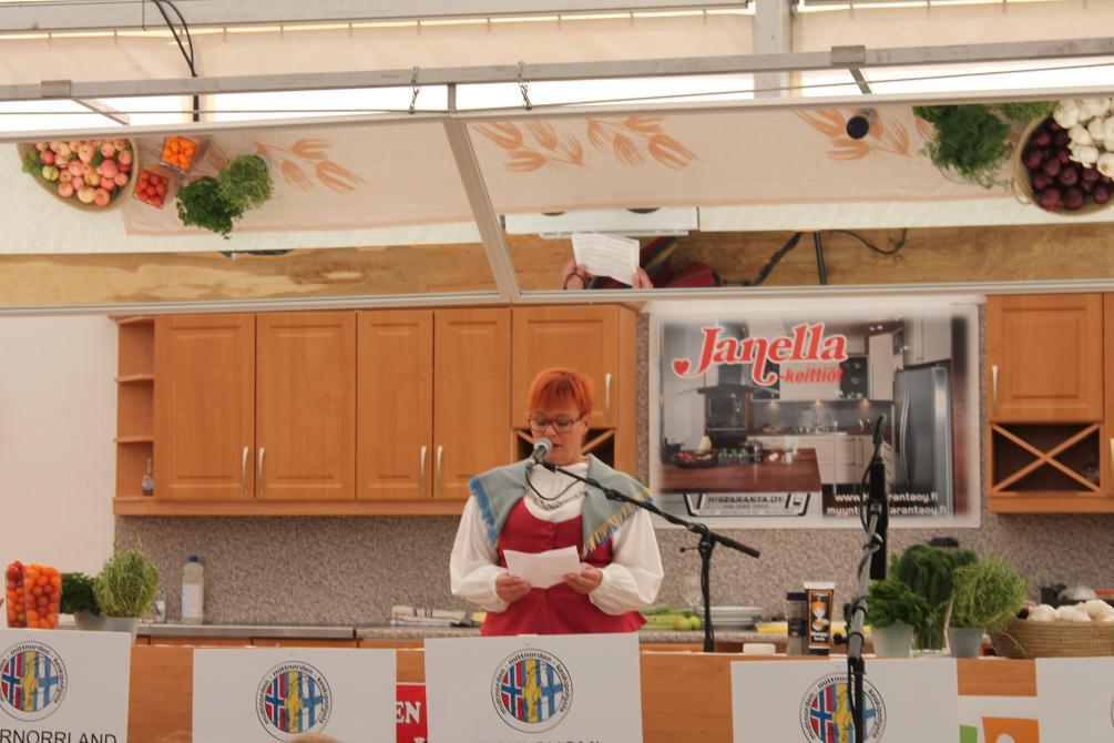 Seminariet simultantolkades, och bland gästtalarna fanns Hannu Uusihonko, vd för Foodpark Ab, Kerstin Kåren, lokalproducent och Västernorrlands matambassadör, som berättade om nya